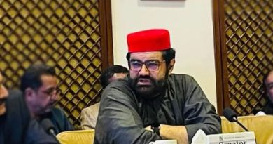 ملک کےکئی علاقوں میں کتے،گدھے اور مینڈک کا گوشت فروخت ہوتا ہے،سینیٹر ایمل ولی